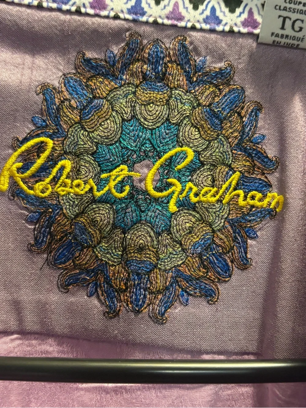 Robert Graham Short-Sleeve Button-Down Shirt in Mauve - Picture 3 of 5
